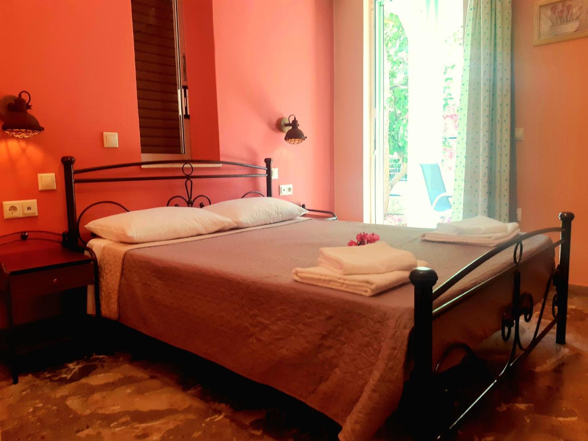 Stamoulis Apartments أيّا إفيميا المظهر الخارجي الصورة